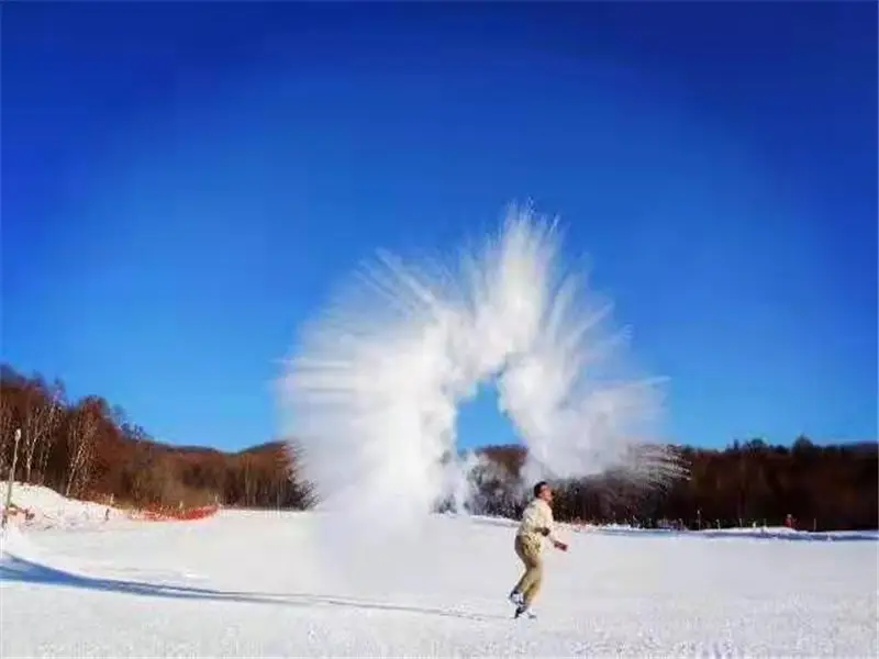 鏵子山滑雪場