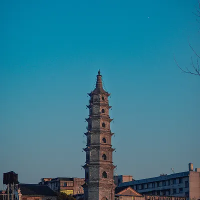 中華航空 飛 岳陽