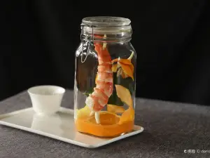 Mr & Mrs Bund by Paul Pairet