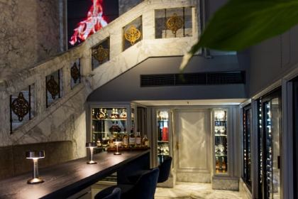 CafElysee Cafe / Brasserie / Bar