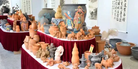 何家樓村土陶陳列館