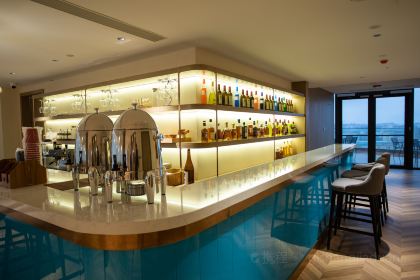 森邃酒店(火山岛店)·森邃海景咖啡厅