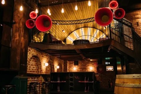 Bank Street Social