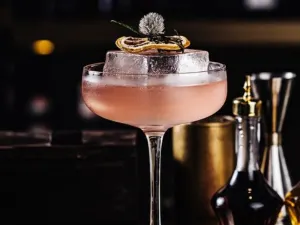G² Cocktail Bar