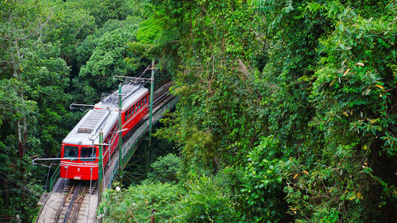 Asunaro Sightseeing Train