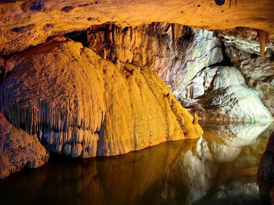 우위안 영암동 관광지 주변 호텔