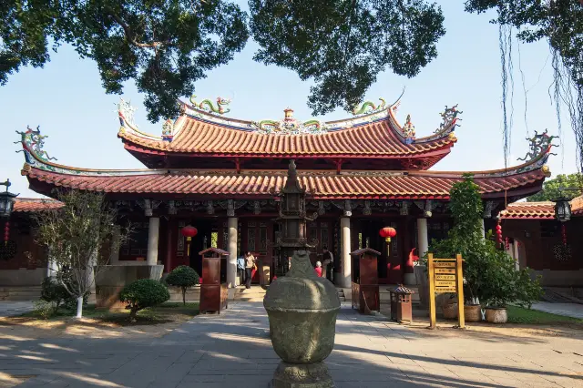 Buddhist cultural experience in Quanzhou