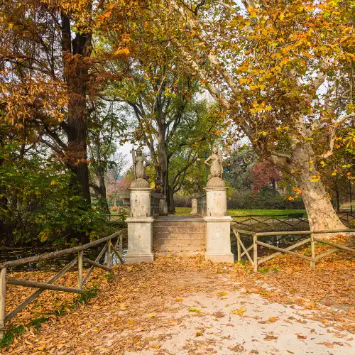 Popular Fall Viewing Attractions in Milan