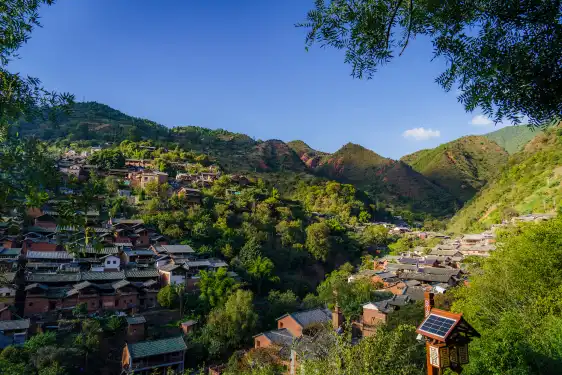 Hotels near Nuodeng Old Village