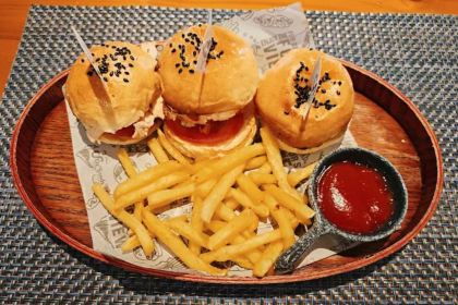 De'Sands Cafe and Restaurant