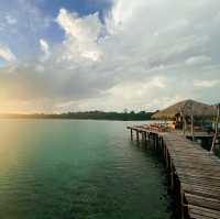 ติดเกาะหมาก ทะเลใส หาดสวยเงียบสงบ