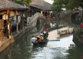 Shaoxing Wupeng Boat Sightseeing