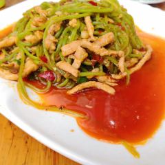 YILAOMATIHUA User Photo