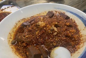 DACHUXIAOGUAN User Photo