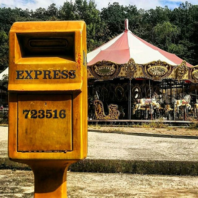 Yongma Land; abandoned theme park