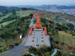 Beach Hotels Near Jumeirah