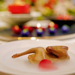 Shanghai Jichen Weijing Hotel · Jiuxi · Four Seasons Huaiyang(jingandian) User Photo