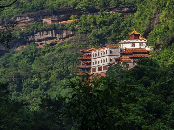 都嶠山慶壽巖風景區