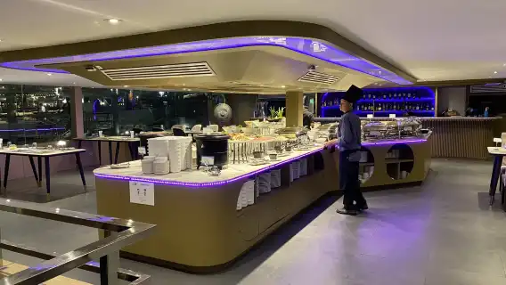 曼谷夜遊湄南河歡暢奧朗卡號-VIVA Alangka Cruise【Asiatique 河畔夜市碼頭】