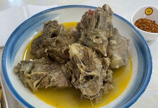 Laoshijiayangzasui