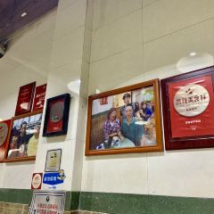 RongYi Fa Niu Za User Photo