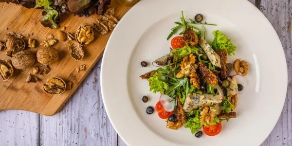 Top 10 Local Restaurants in Valletta