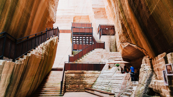 Jinyun Xiandu Yandang