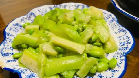 卢村醉美农庄 in Yi County