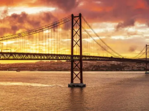 25th of April Bridge