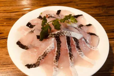 小板凳吧式火锅