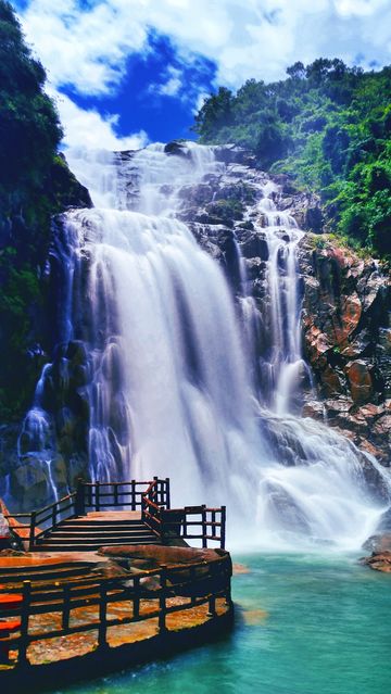 Longguizhai Waterfall