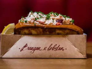 Burger & Lobster