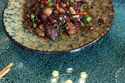 连山回锅肉创始人代木儿餐厅(总店)