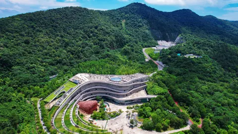 江蘇江寧湯山方山國家地質公園（湯山園區） attraction in 鎮江