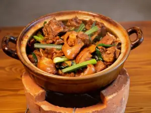 下南瓦煲雞（原七色城邦店）