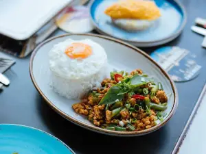 Thamel Restaurant Porto