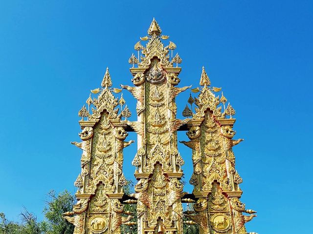 King Mengrai Monument