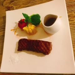 SHARK RESTAURANT User Photo