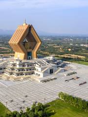 Helix stupa