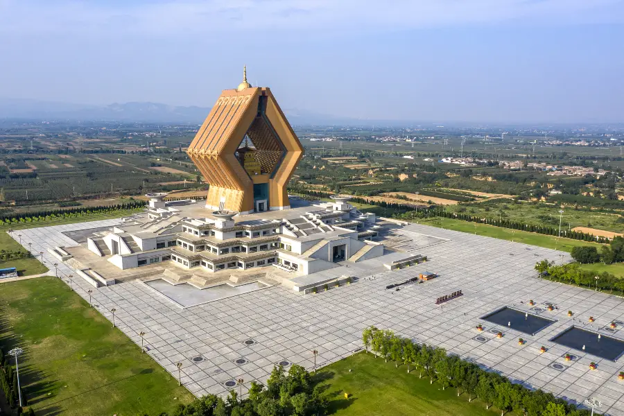 Helix stupa