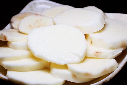 豪哥野生菌牦牛肉土鸡汤锅火锅(康定老城店)