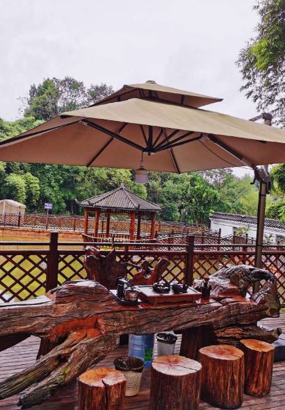 邻水云中阁民宿