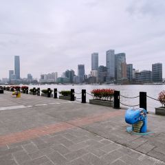 Large Eight Italy Lounge&Restaurant User Photo