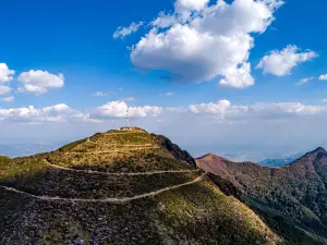 Longzhou Mountain