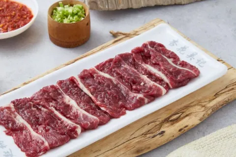 살구 꽃 우지 쇠고기 냄비