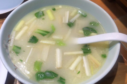 崔义清鲁菜馆(大明湖店)