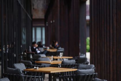 湖州臻隐锦绣别墅度假酒店 · 漾YOUNG