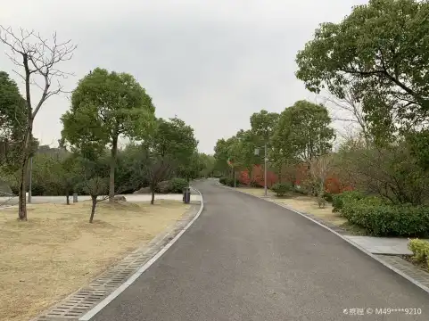 Hotels near Cixi Forest Park