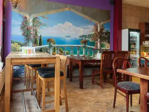 Elsa's Restaurant & Bar