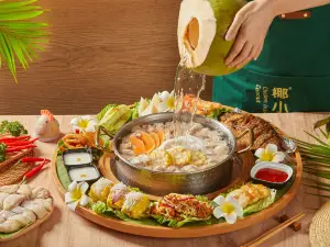 Chicken inside Coconut